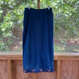 Stonebridge Women's Denim Floral Hem Maxi Skirt Size 12 (30" Waist). NEW